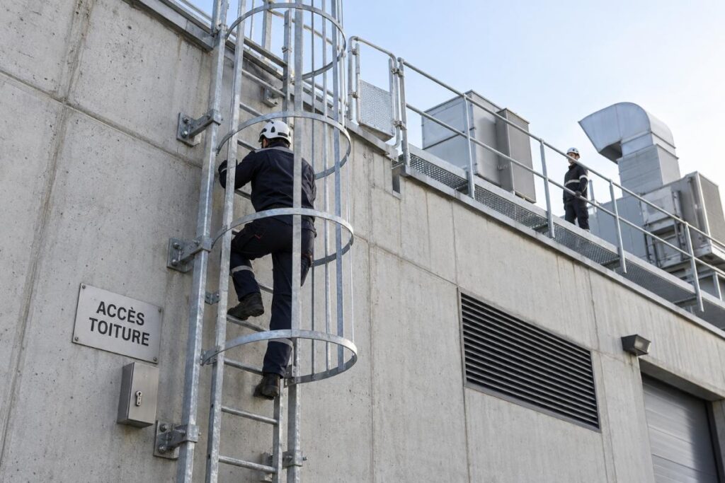 La sécurité de l'accès sur la toiture